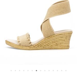 CHARLESTON SHOE CO. Tan Espadrille Wedge Sandals, size 10